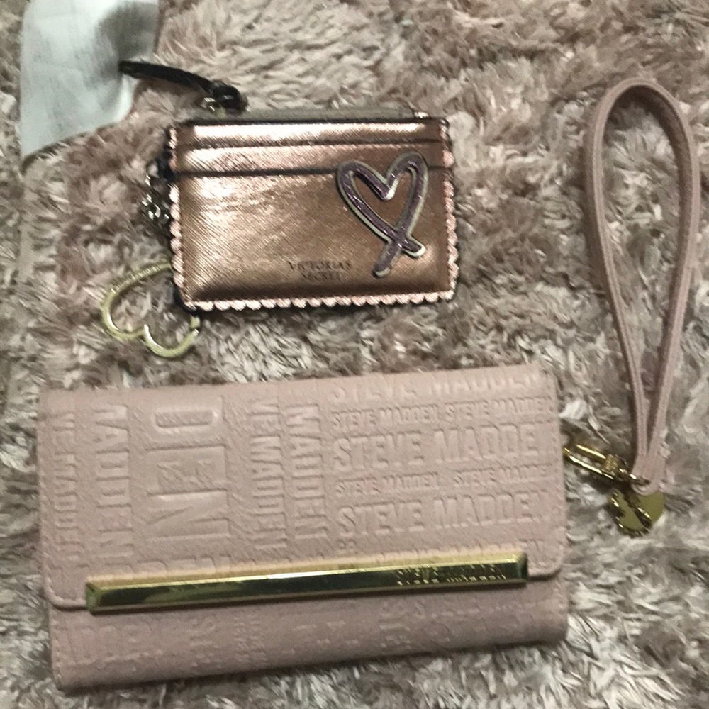 A wallet and coin pouch